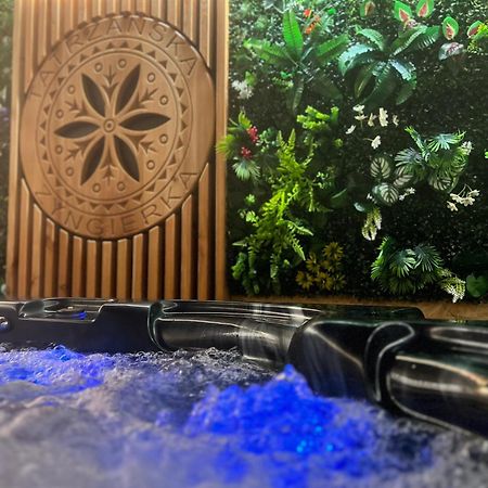 Domek Tatrzanska Zyngierka Z Jacuzzi Zab Ngoại thất bức ảnh